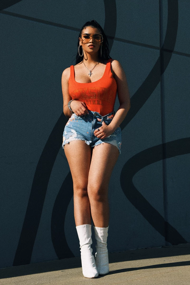 WOMENS SHORTS KARYN DISTRESSED BOYFRIEND SHORT-LIGHT WASH Best Seller 3 WOMENS SHORTS KARYN DISTRESSED BOYFRIEND SHORT-LIGHT WASH Best Seller