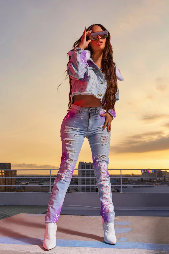 WOMENS JEANS CHARLIZE SKINNY JEAN-LIGHT WASH Best Seller 4 WOMENS JEANS CHARLIZE SKINNY JEAN-LIGHT WASH Best Seller