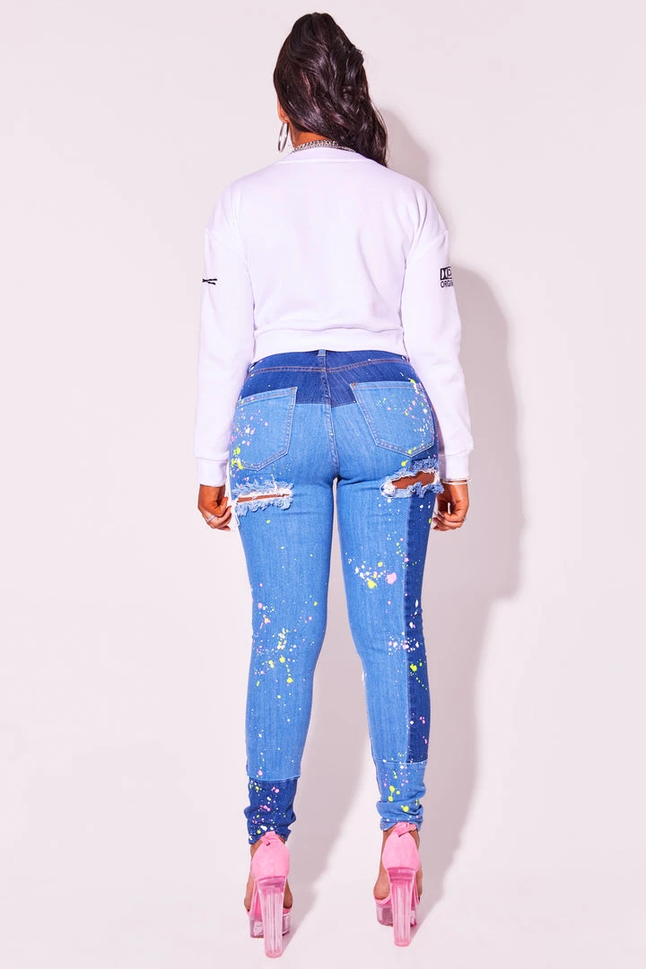 WOMENS HOODIES & SWEATSHIRTS Best Seller THE BANK CREWNECK-WHITE 7 WOMENS HOODIES & SWEATSHIRTS Best Seller THE BANK CREWNECK-WHITE