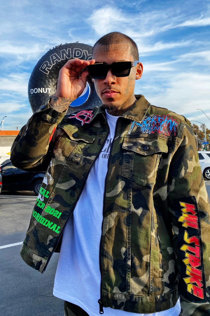 MENS DENIM JACKETS RIDGE PRINTED JACKET- GREEN 1 MENS DENIM JACKETS RIDGE PRINTED JACKET- GREEN